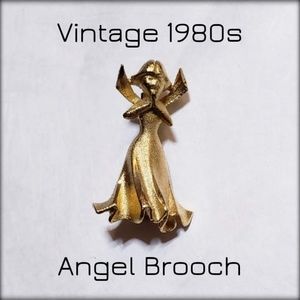 Vintage 1980s Textured Gold Tone Angel Brooch